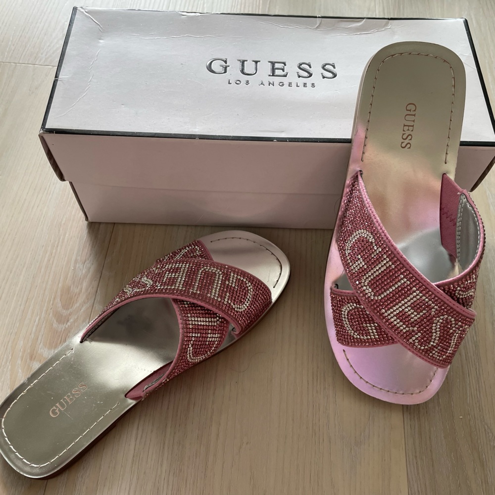 Guess Pink Sandals NIB Size 5.5